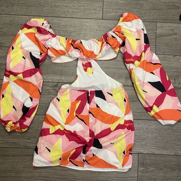 EVYLON PINK MINI DRESS WITH LONG SLEEVES - Picture 9 of 10